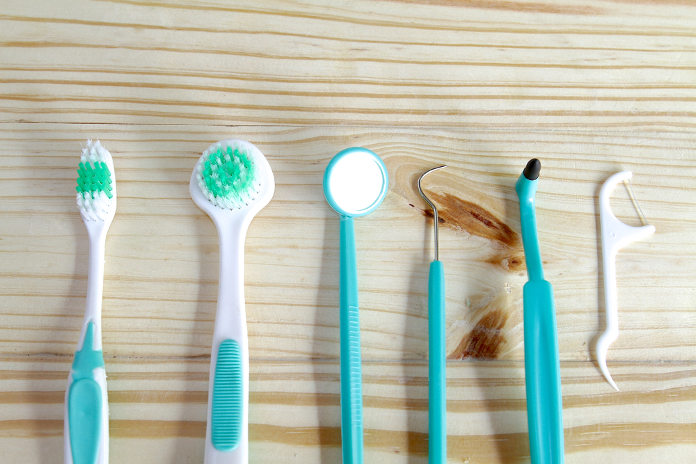 Teeth cleaning tools